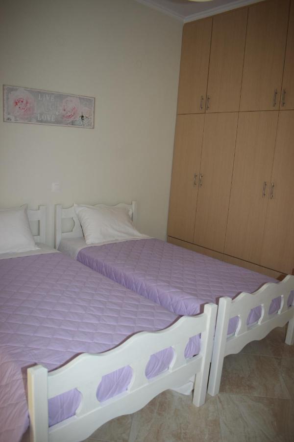 Mary'S Apartments Close To The Sea Agios Georgios  Exterior photo