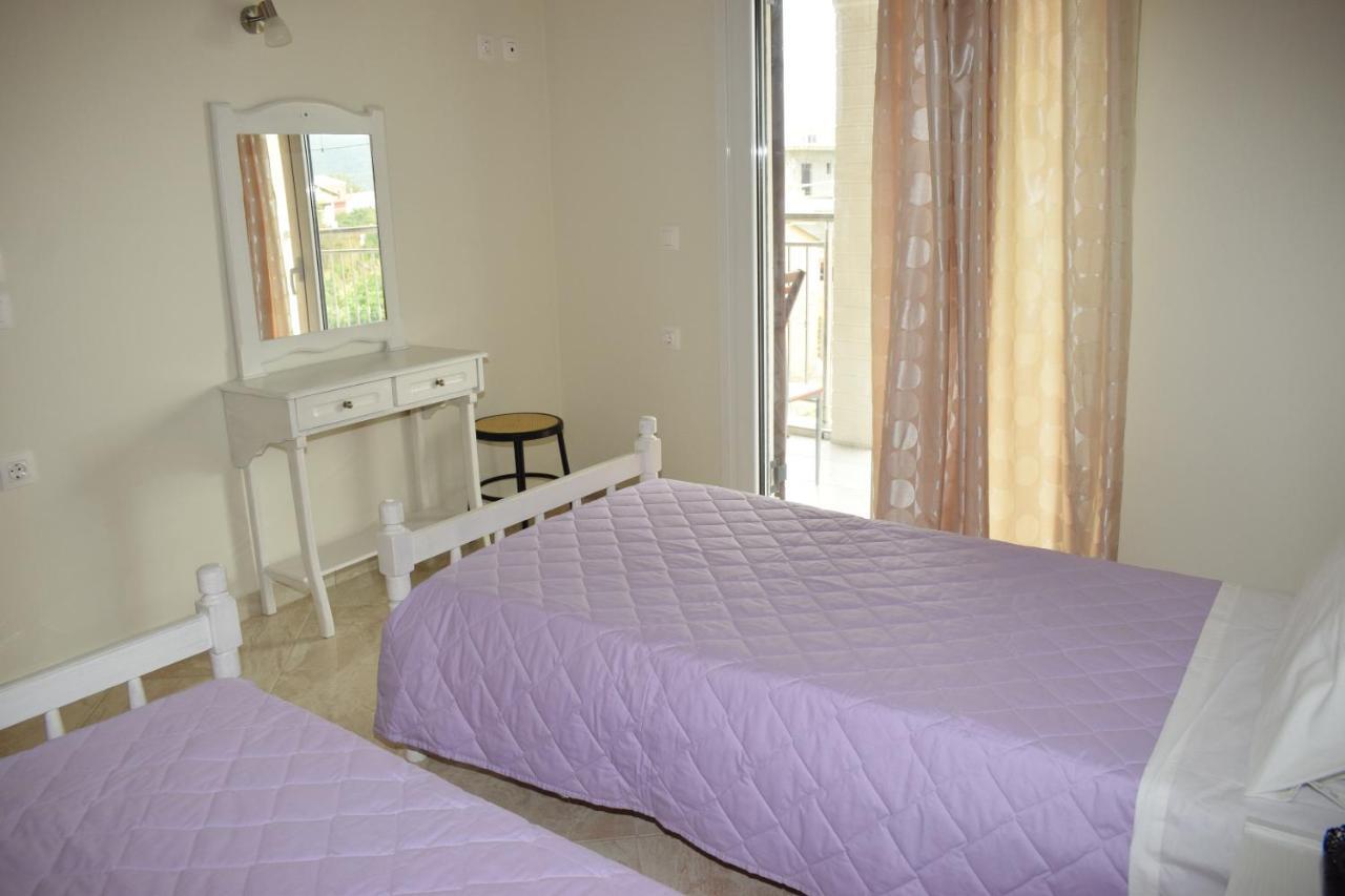 Mary'S Apartments Close To The Sea Agios Georgios  Exterior photo